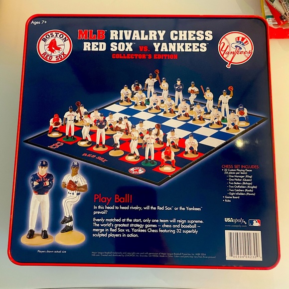 Chess rivalry Red Sox vs Yankees - Picture 1 of 4
